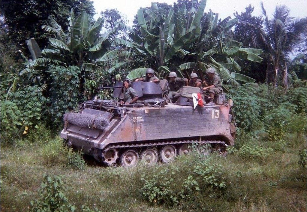 M113 acav "A" troop 3/4th Cavalry , 25th Infantry Division "Tropic