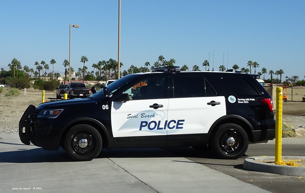 Seal Beach CA Police Ford Police Interceptor Utility (1)… Flickr