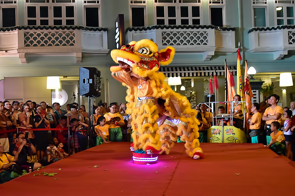 Lion Dance Performed by kids from the Singapore Chin Woo A… Flickr