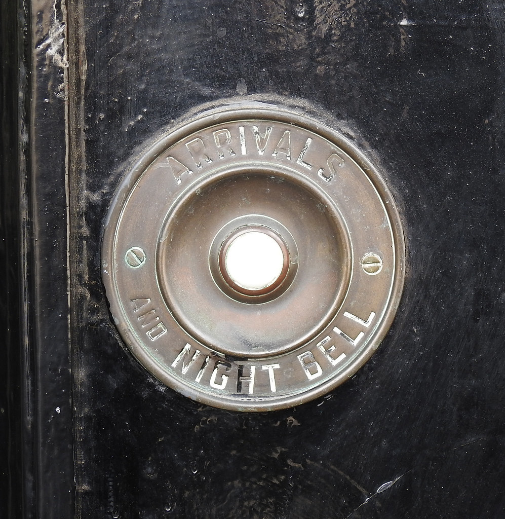 Night Bell, Bell Hotel, Church Street, Tewkesbury 31 May 2… Flickr