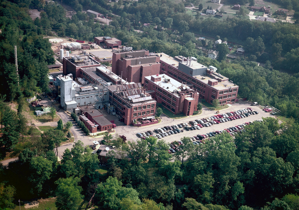 The R&D Plateau at NETL in Pittsburgh, PA Aerial photo of … Flickr