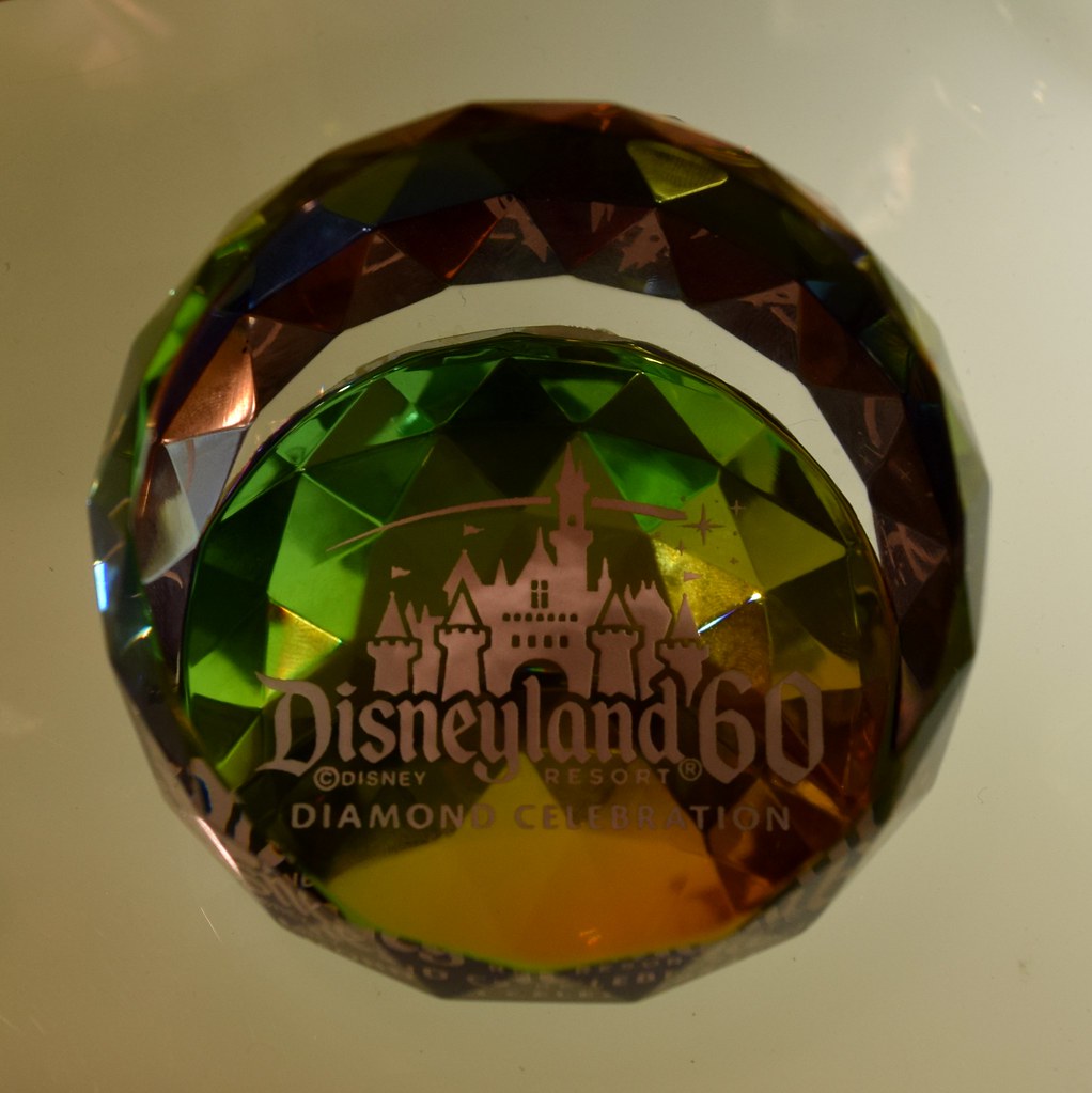 Disneyland Visit 20150802 Crystal Arts DL60 Crystal … Flickr