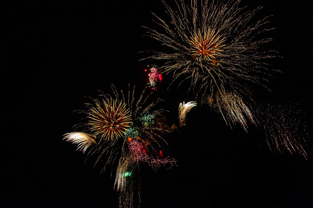 Projet 12 Feu d'artifice St Cyprien Patrick Petit Flickr