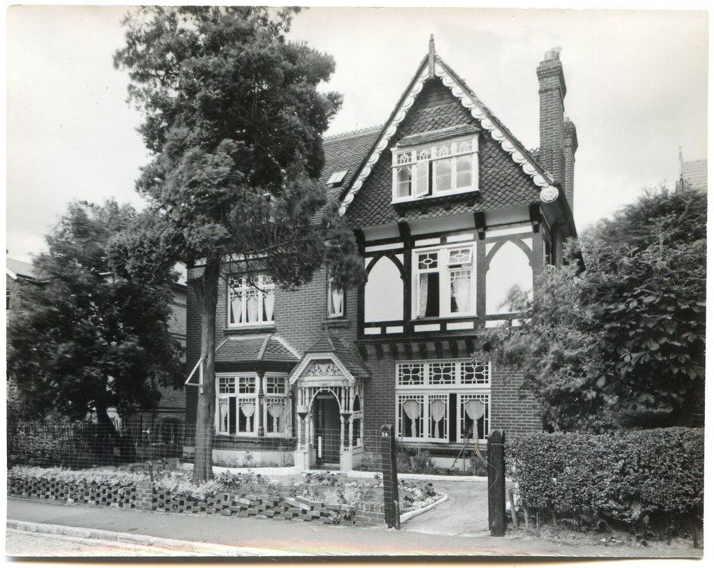 Hengistbourne, 24 Gordon Road, Bournemouth, Dors… Flickr