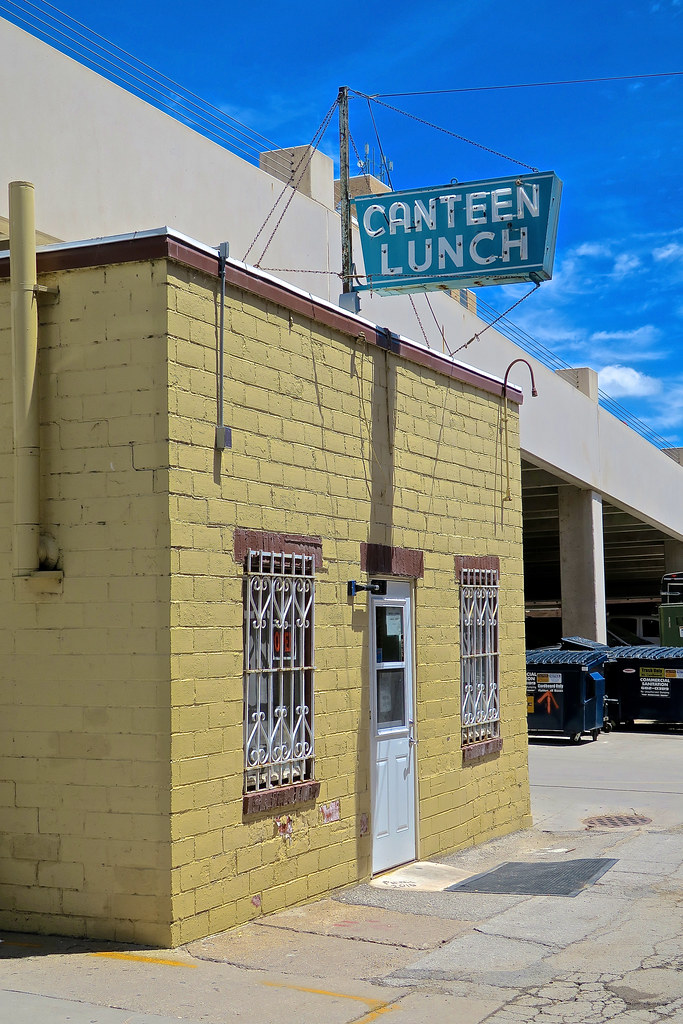 Canteen Lunch, Ottumwa, IA Canteen Lunch in the Alley, 112… Flickr