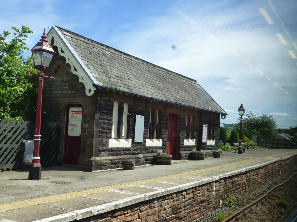 Lazonby & Kirkoswald station Settle to Carlisle railway li… Flickr