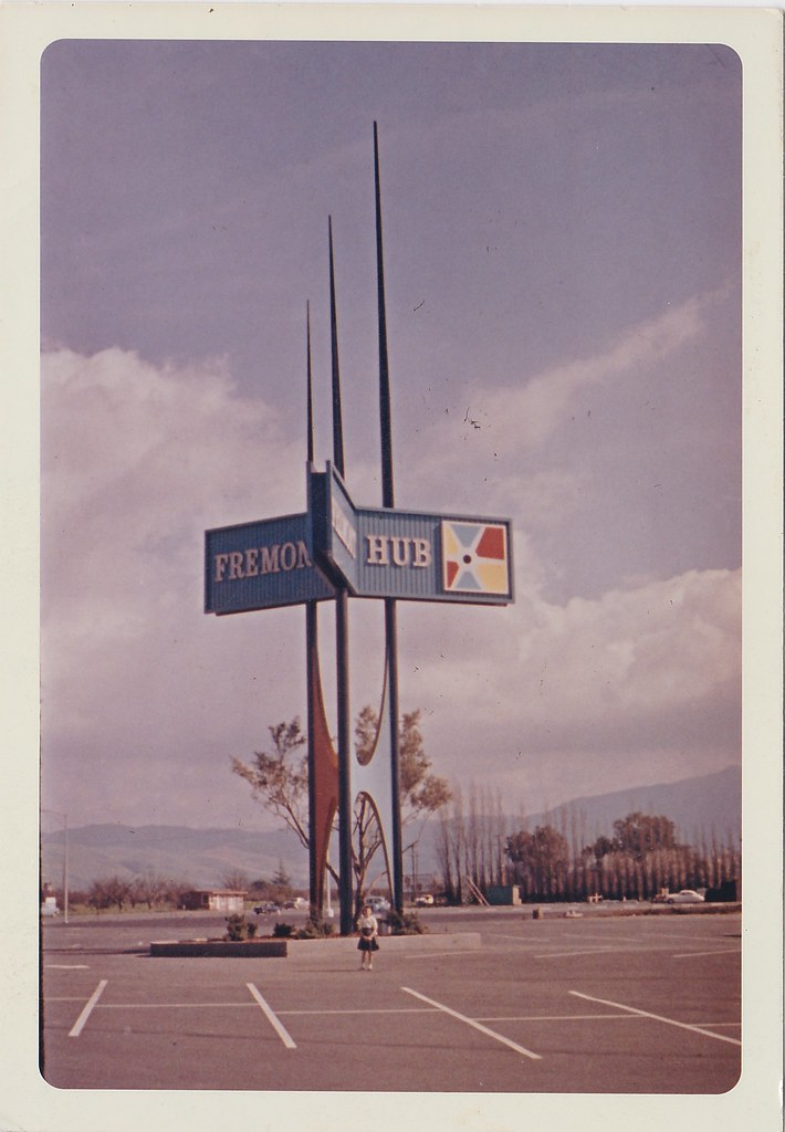 Fremont Hub Shopping Center Sign Fremont, Calif. Aug 6… Flickr