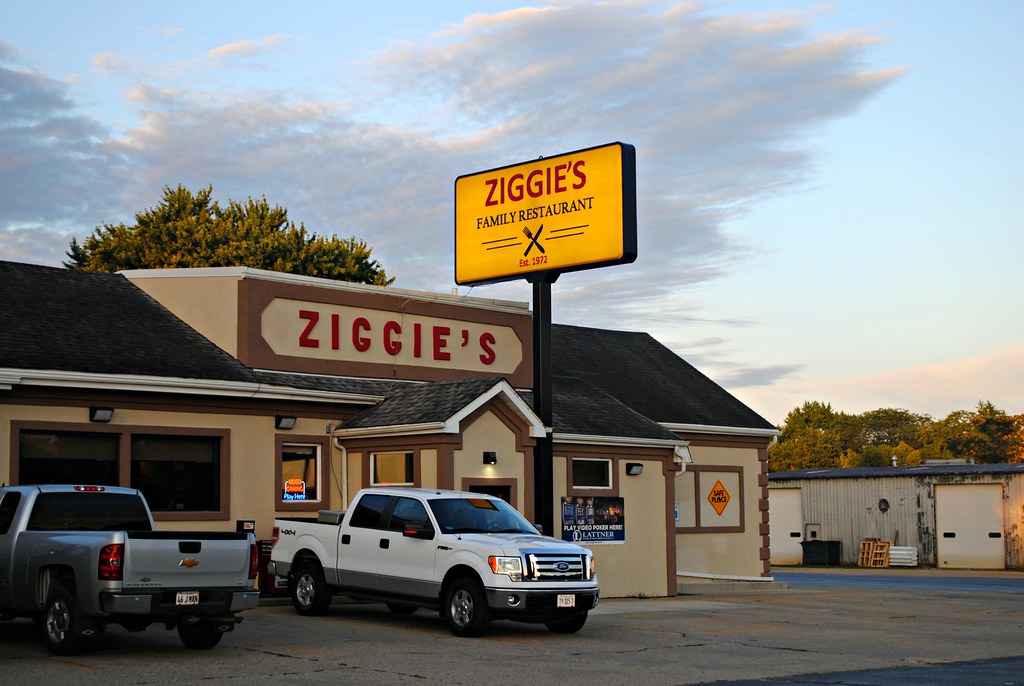 Ziggie's Family Restaurant, Mendota, Illinois Cragin Spring Flickr
