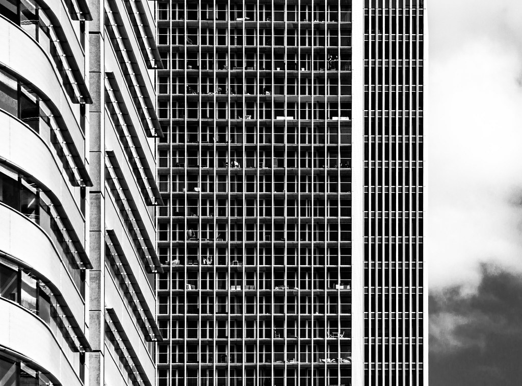 IMG_1852.jpg Office/apartment buildings "Kop van Zuid" in … Flickr