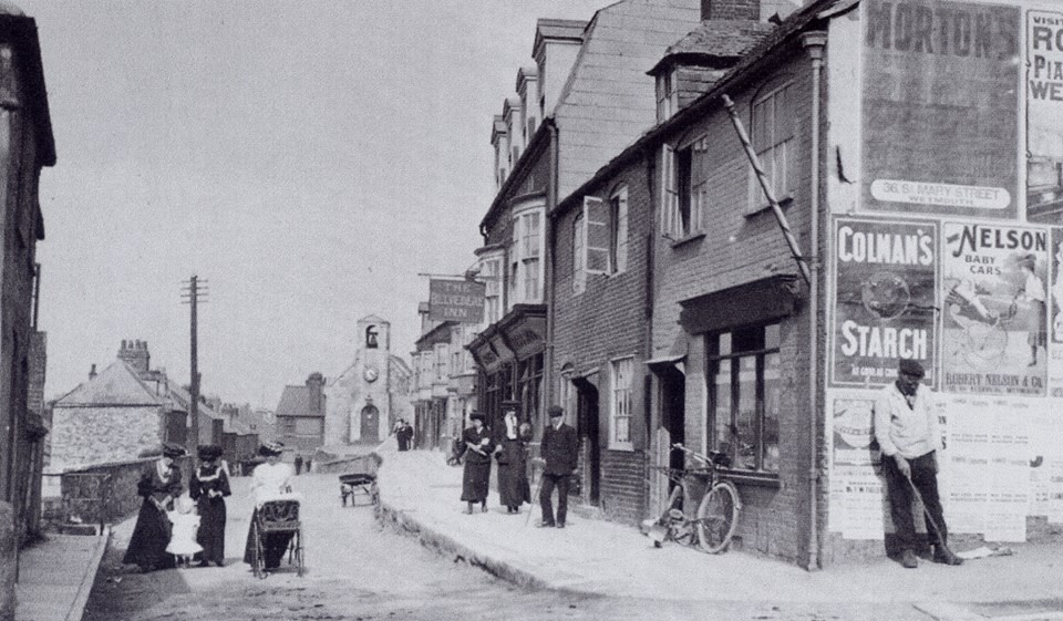 save old weymouth high street Old Weymouth high street is … Flickr
