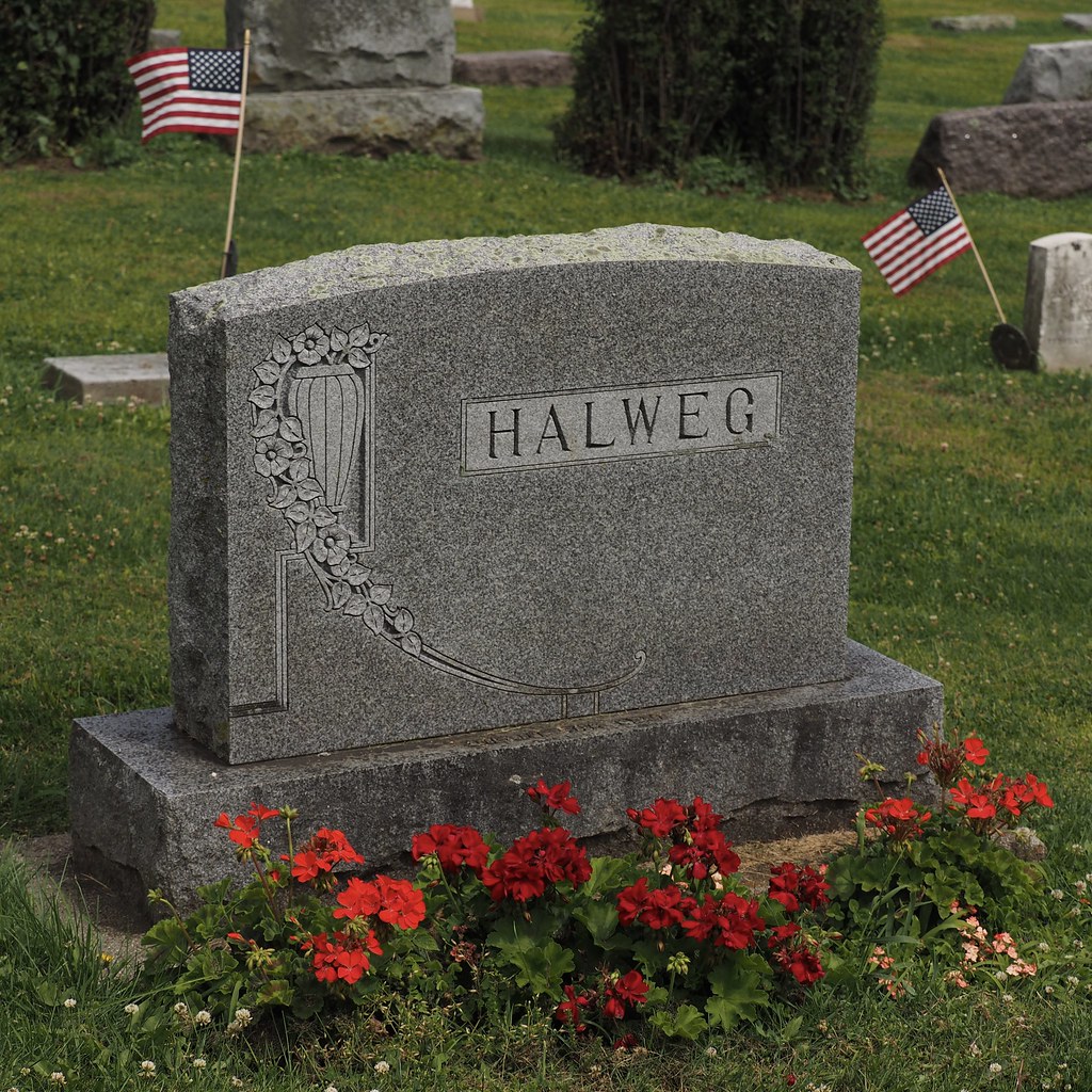 fullsizeoutput_3aec Walnut Hill Cemetery Jeff Flickr