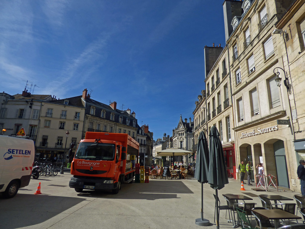 Institut De Beauté Dijon Theatre