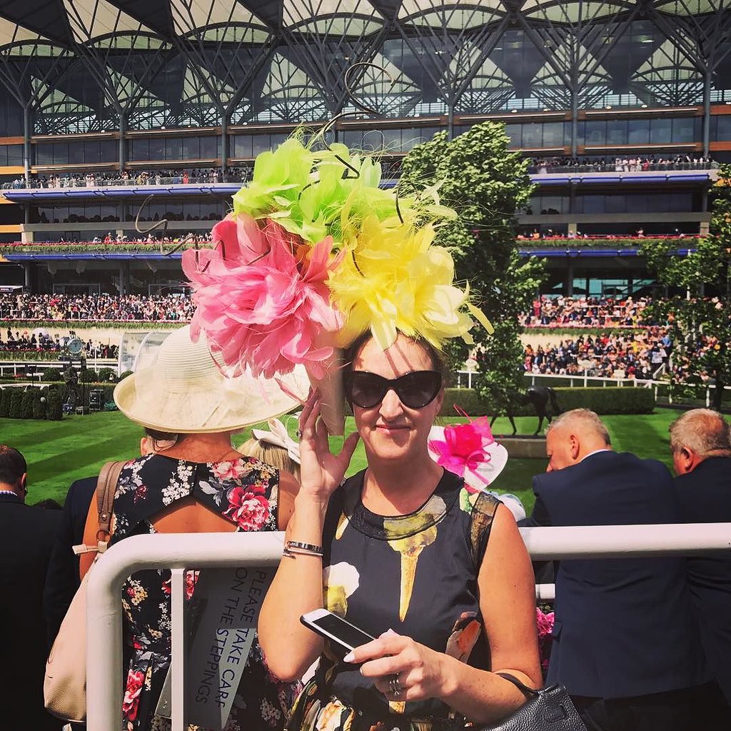 Having an absolute Ball at Ascot today!!ascothats ascotr… Flickr