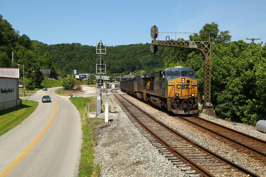 Elevation of Fort Gay, WV, USA Topographic Map Altitude Map