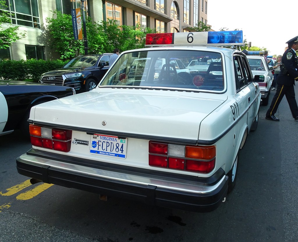 Falls Church VA Police 1984 Volvo restored (05) Flickr