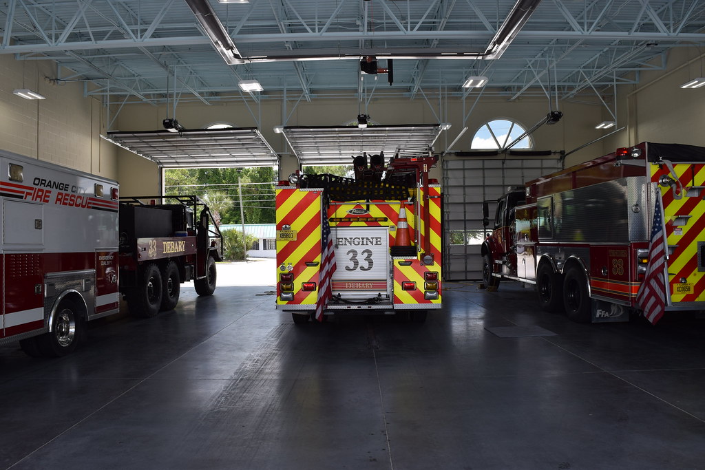 DeBary Fire Department DFD Station 33 apparatus parked in … Flickr