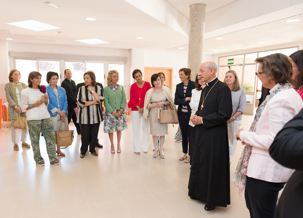 El prelado del Opus Dei en Madrid El primer viaje pastoral… Flickr