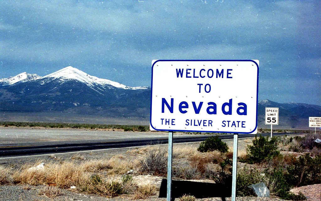State Line, Nevada, USA Minolta SRT 101, about 1988. Lovel… Flickr