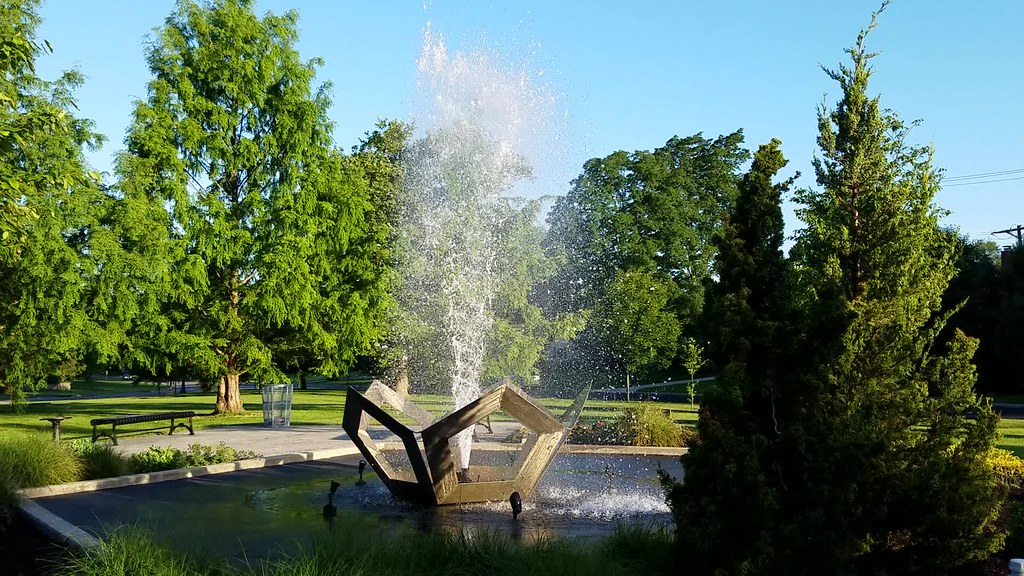 Tremont Fountain Park Upper Arlington, Ohio Flickr