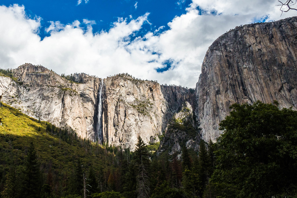 Ribbon Falls Yosemite, California. Jake Christoforo Flickr