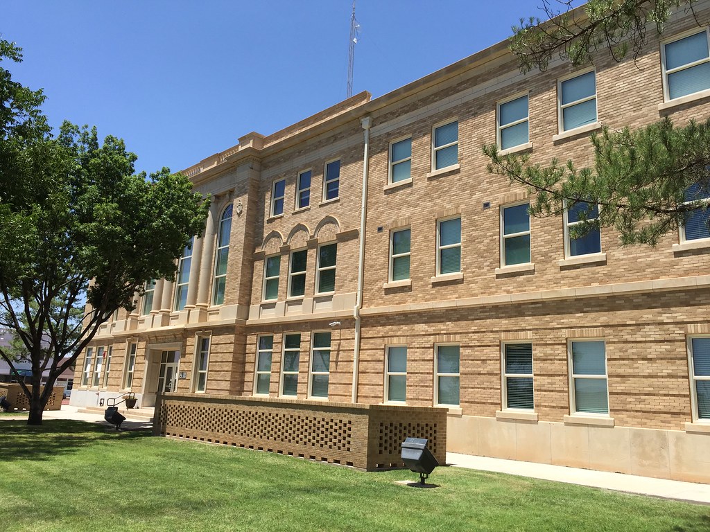 The Terry County Courthouse (Brownfield, Texas) The Terry … Flickr