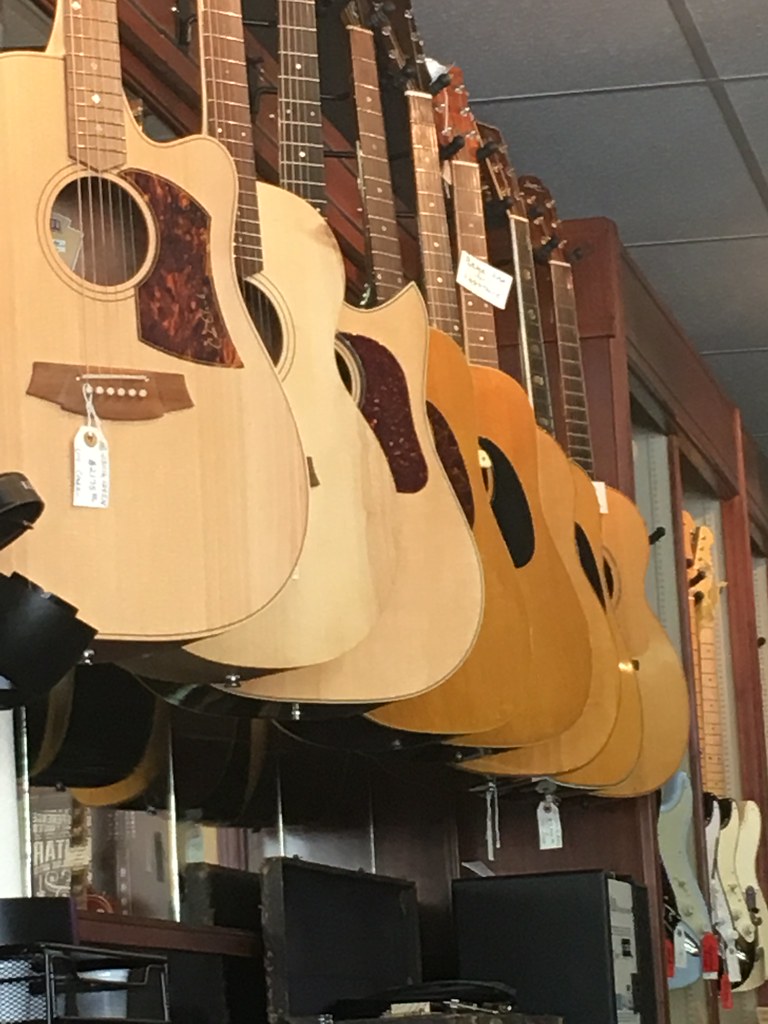 Guitar Boutique in Muscle Shoals, AL mike johnson Flickr