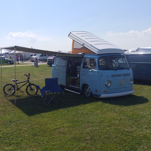 Mr. B at Effingham Camper Mike '72 Flickr