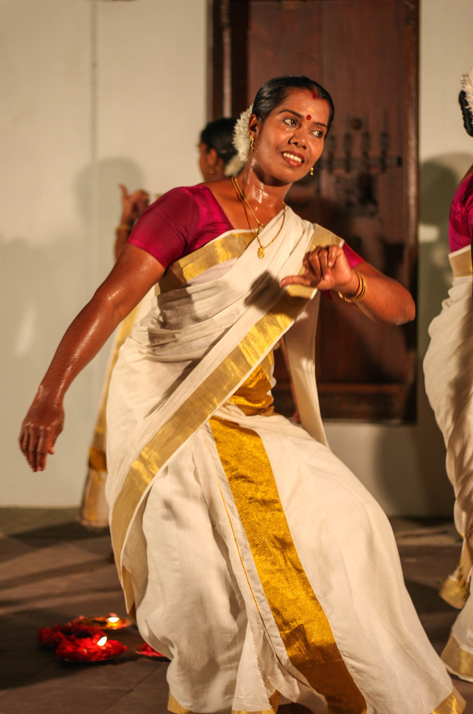 KERALA FOLK DANCE FORMS
