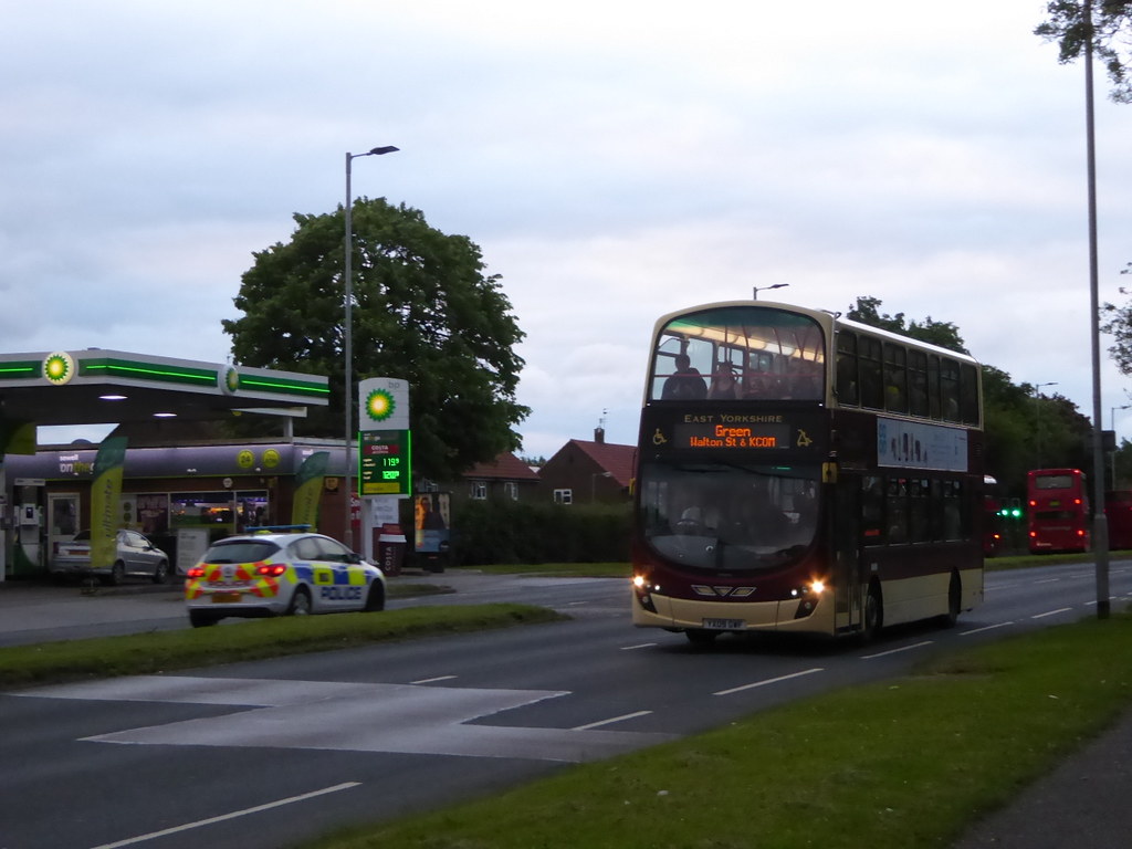East Yorkshire 761 YX09 GWF on Green, Holderness Rd, Hull Flickr