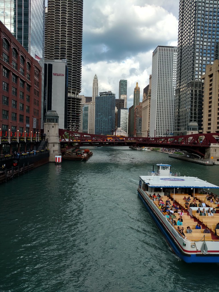 Chicago Architecture Boat Tour. cybrgrl Flickr