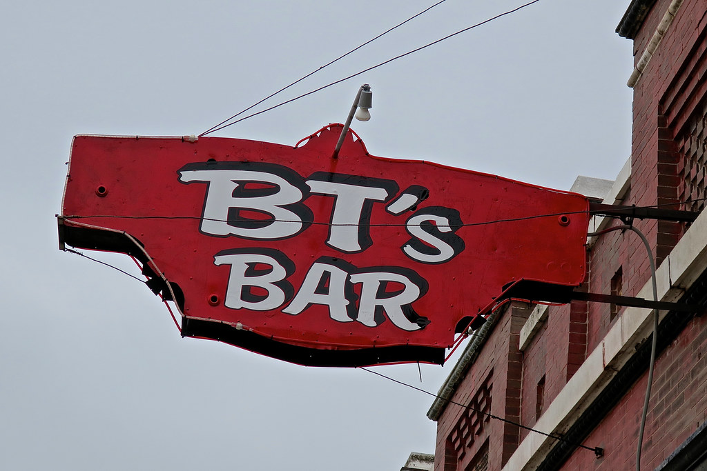 BT's Bar, Columbus, NE BT's Bar, 2403 11th Street, Columbu… Flickr