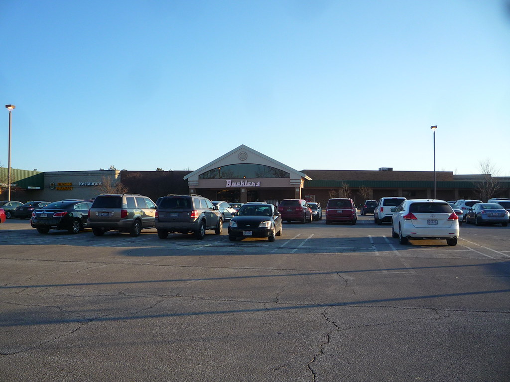 Buehler's, Wadsworth, OH (004) 175 Great Oaks Trail, Wadsw… Flickr