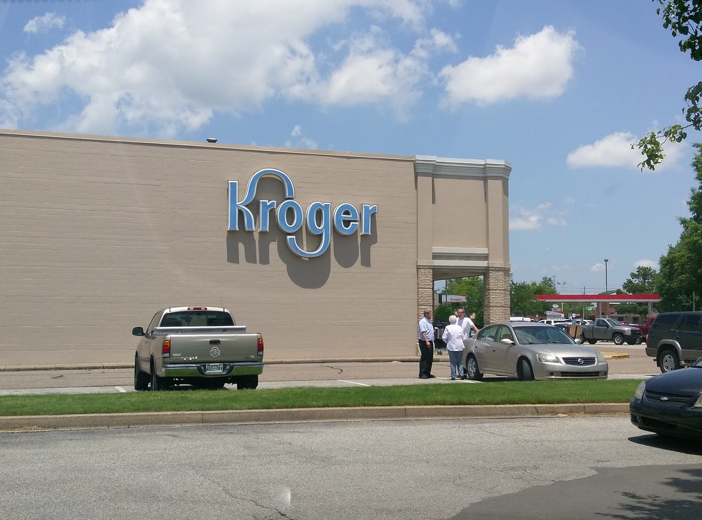 Pharmacy side wall of the Jackson TN Kroger Approaching We… Flickr