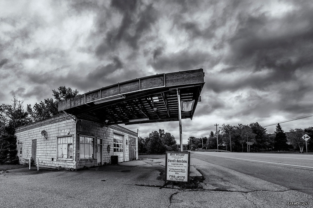 Old Auto Garage in Ellershouse a photo on Flickriver