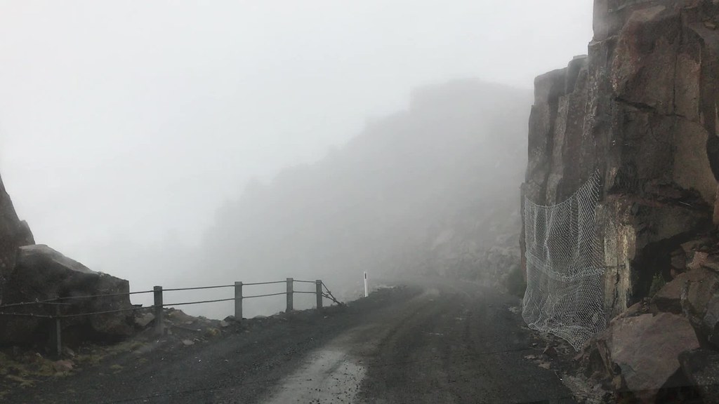 Driving at Ben Lomond Ben Lomond, Tasmania tasmania au… Flickr