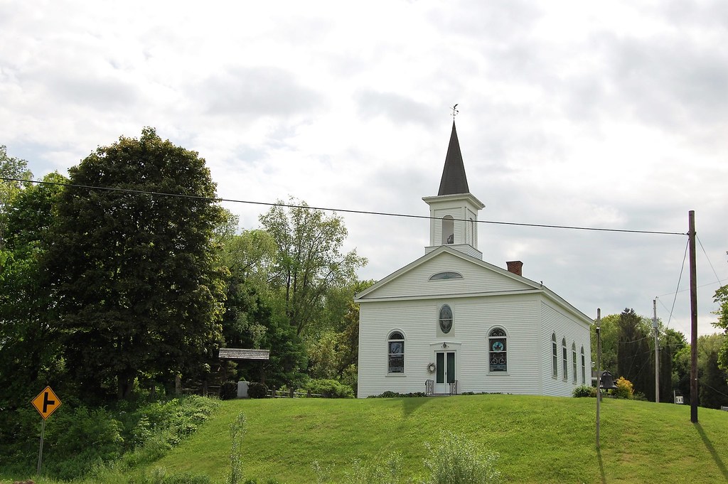 Presbyterian Chuch South Trenton NY Church is on a small… Flickr