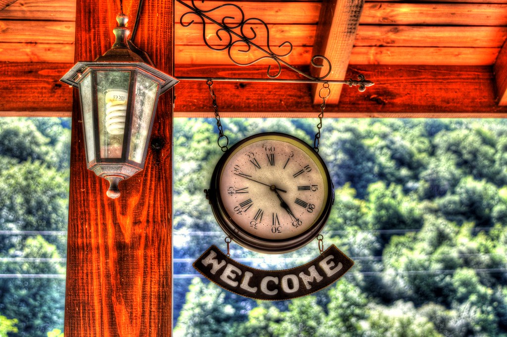 Time is ticking away.... M Malinov Flickr