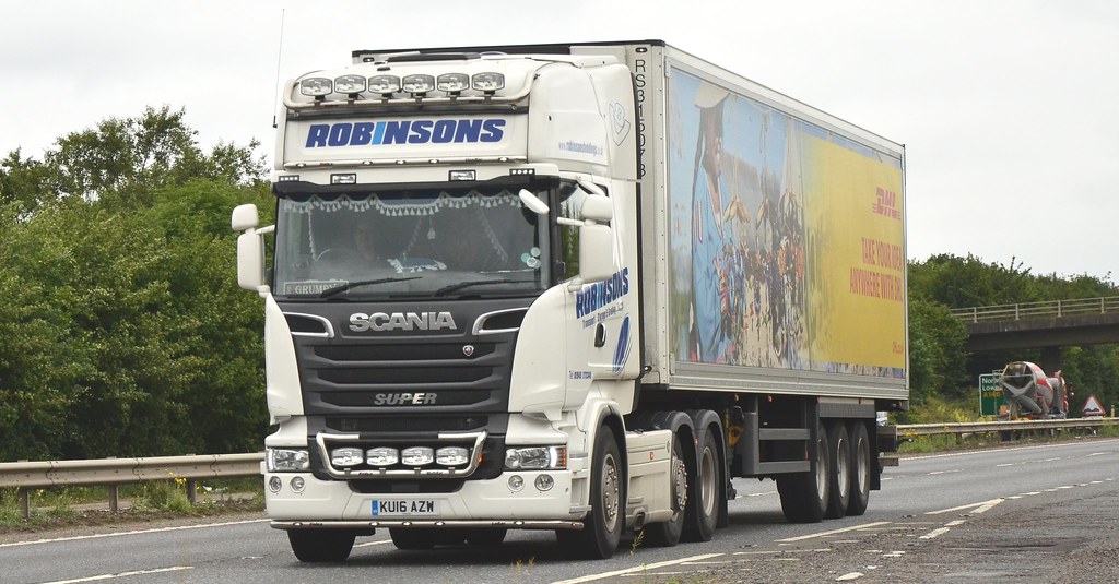 Robinsons KU16 AZW A47 Norwich LONE RANGER ___Andy Flickr