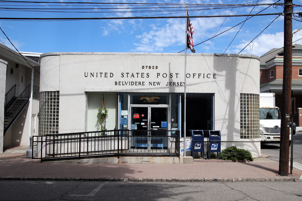 Belvidere NJ 07823 A streamline moderne post office in Bel… Joe