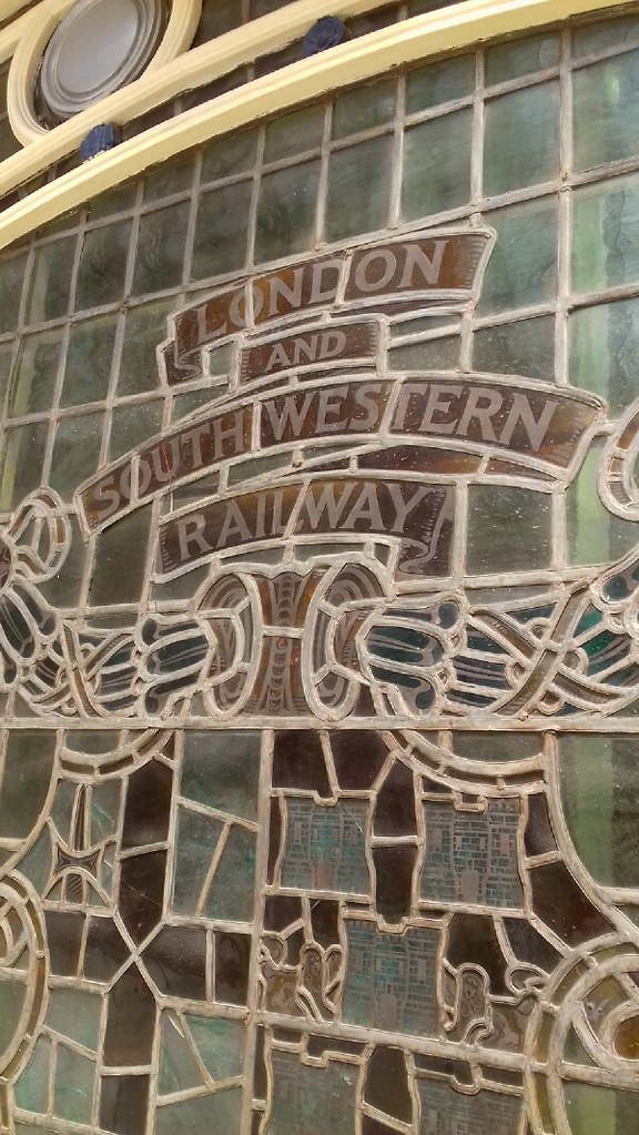 20170723_230928 Waterloo station stained glass pannel. It … Flickr