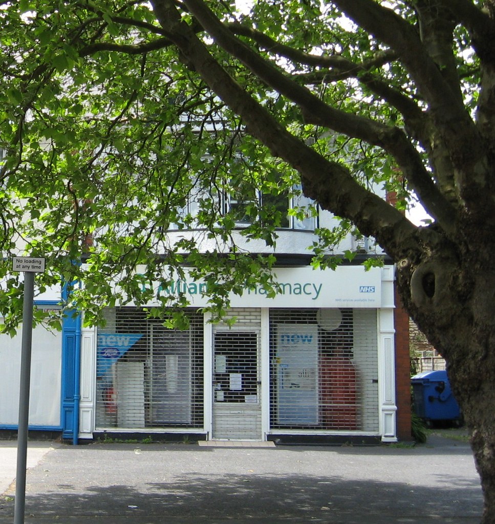 Elbow Lane No 19 2009 06 13 Alliance Pharmacy 03 Formby Civic Society