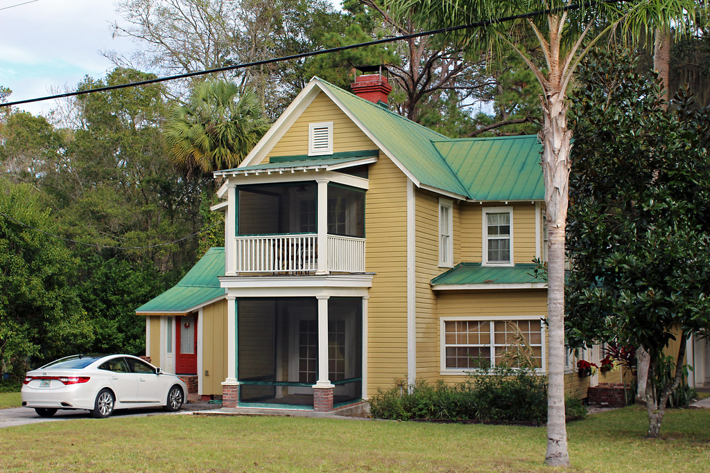 Old House, Brooksville One of several historic houses near… Flickr