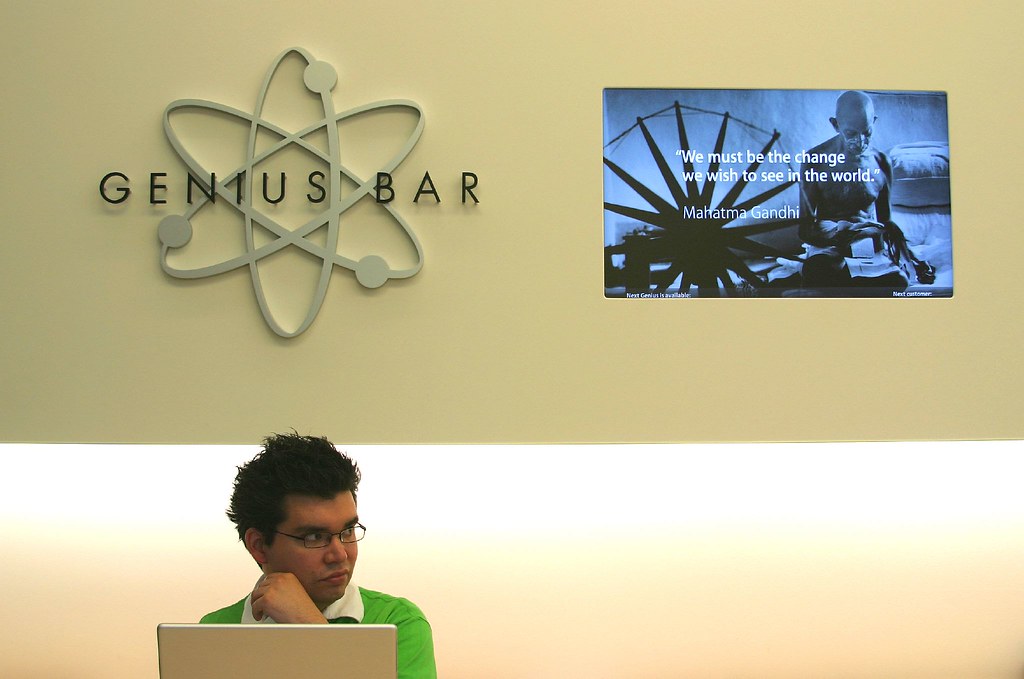 Genius Bar Thomas Hawk Flickr