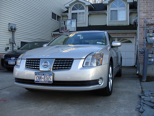 Nissan Maxima | Look how clean and shiny and preeeeeeeettttt… | Flickr