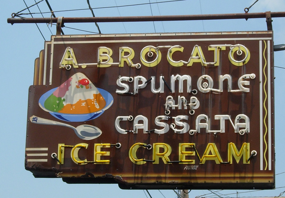 NOLA Brocato sign Brocato's has a long tradition of servin… Flickr