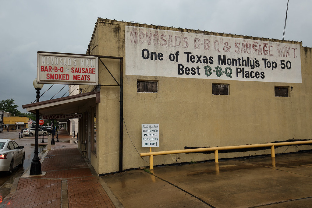 Novosad's BARBQ, Halletsville, TX This is owned by a fam… Flickr