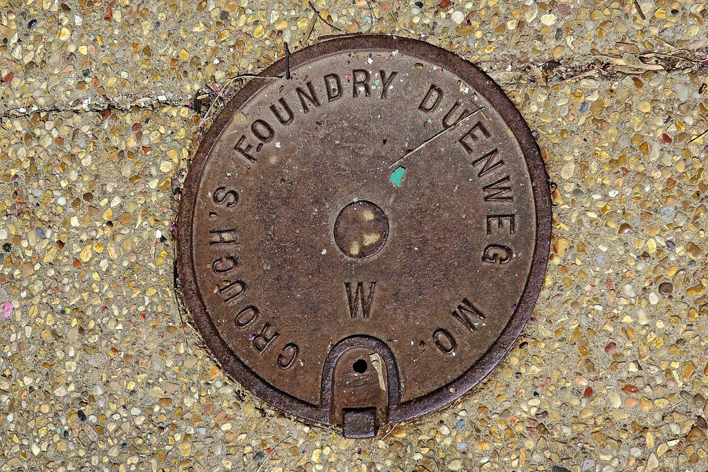 Crouch's Foundry, Ste. Genevieve, MO Water meter cover in … Flickr