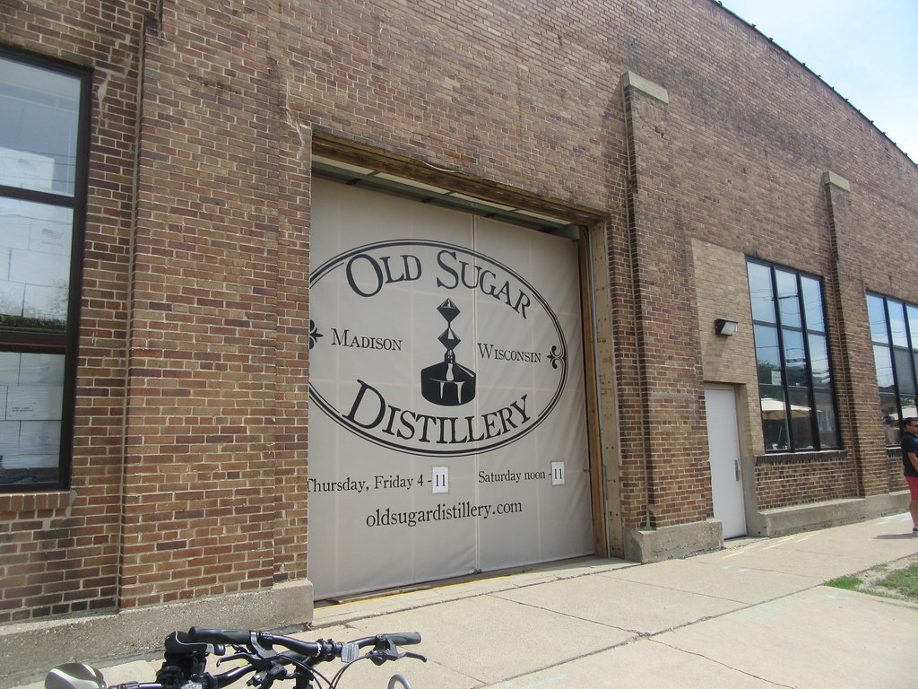 Old Sugar Distillery, Madison On east Main Street, in a ra… Flickr