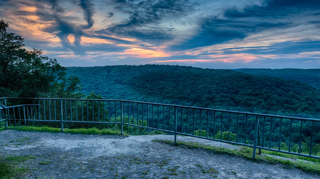 DSC01692_HDR.jpg Kennerdell Overlook , Kennerdell Pa. Suns… Ed