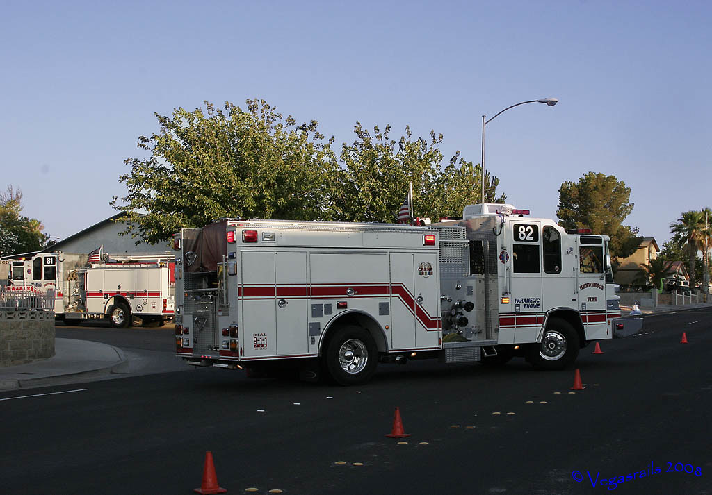 Henderson Fire Department Engines 81 and 82 Henderson Fire… Flickr